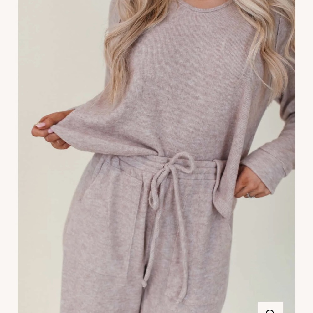 The Post cozy matching lounge set